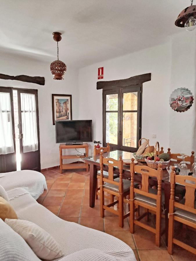 Casas Amaro * Orgiva