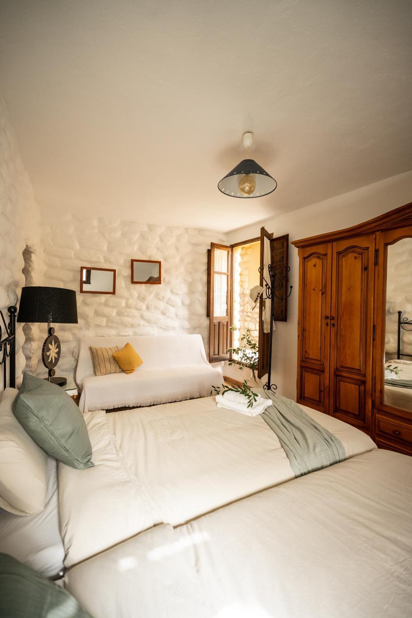 Casas Amaro Orgiva